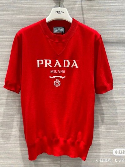 Кофта Prada