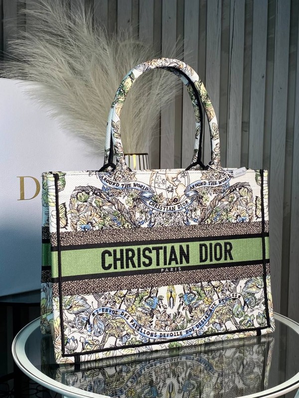 Сумка Dior