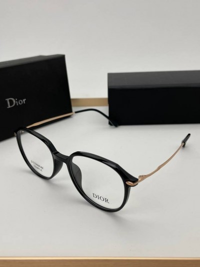 Солнцезащитные очки Dior