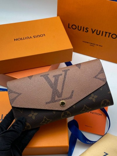 Кошелек Louis Vuitton