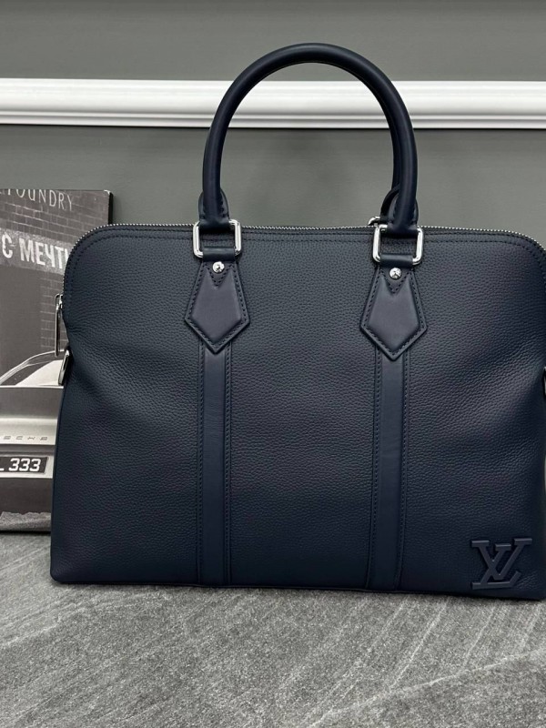 Портфель Louis Vuitton