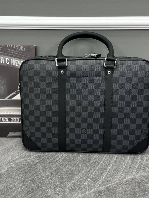 Портфель Louis Vuitton