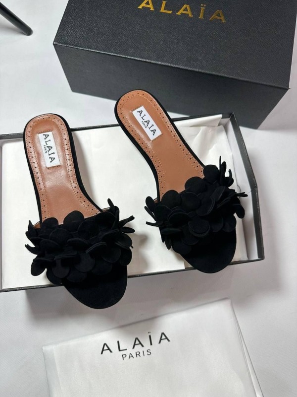 Шлепанцы Alaia