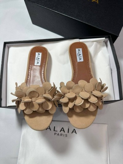 Шлепанцы Alaia