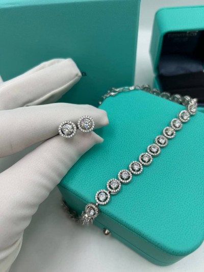 Колье Tiffany & Co.