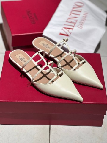Босоножки Valentino