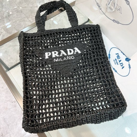 Сумка Prada