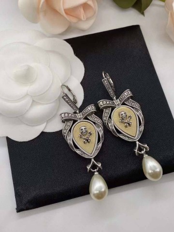 Серьги Alexander McQueen