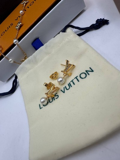 Серьги Louis Vuitton