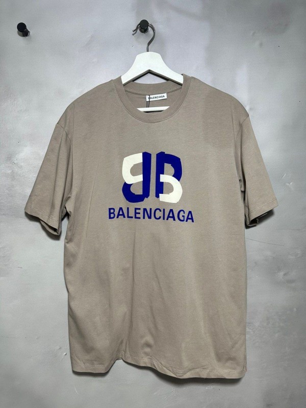 Футболка Balenciaga