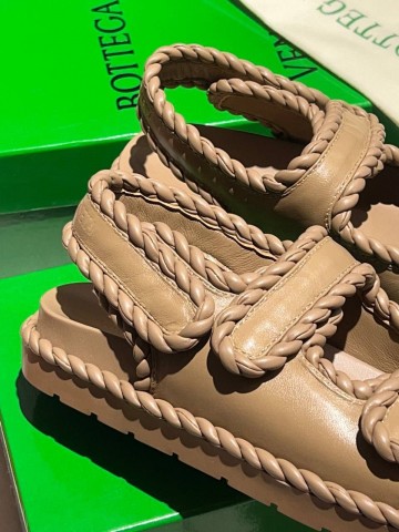 Сандалии Bottega Veneta