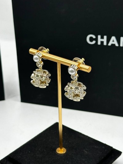 Серьги CHANEL