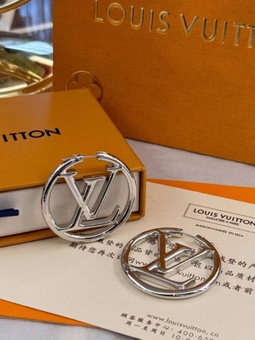 Серьги Louis Vuitton