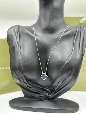Кулон Van Cleef & Arpels