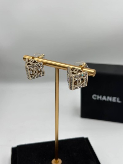 Серьги CHANEL