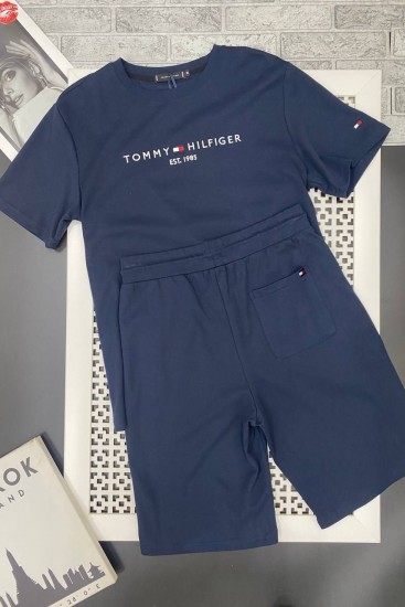 Прогулочный костюм Tommy Hilfiger