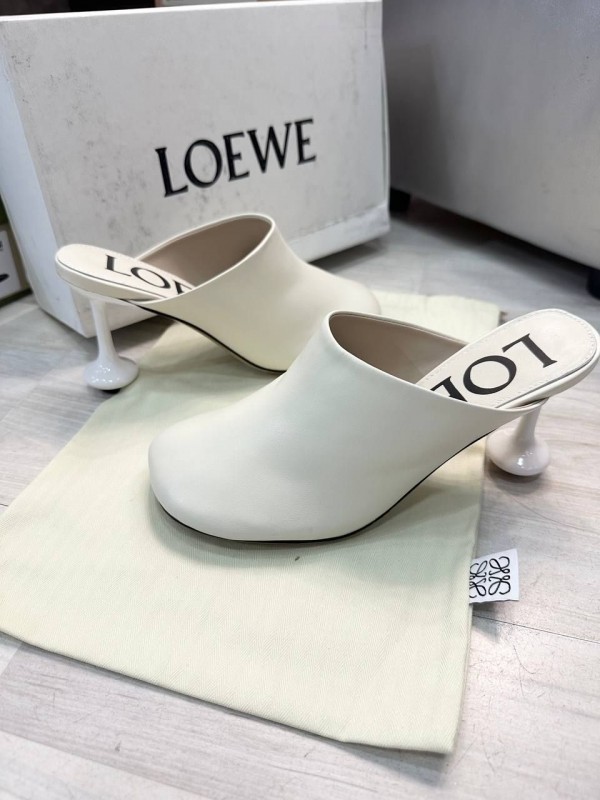 Босоножки Loewe