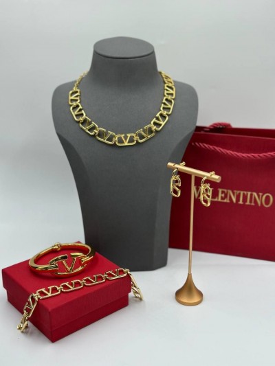 Серьги Valentino