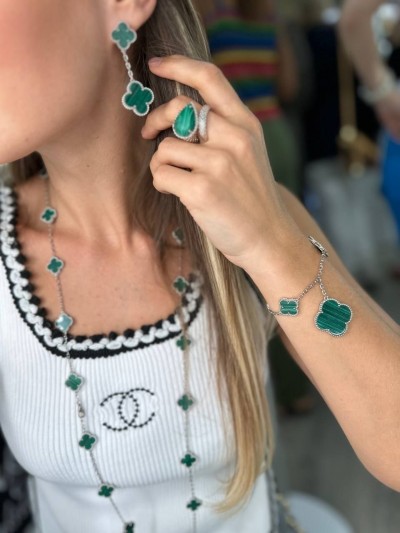 Серьги Van Cleef & Arpels