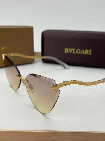 Солнцезащитные очки Bvlgari
