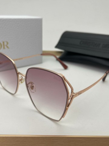 Солнцезащитные очки Dior