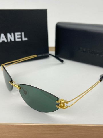 Солнцезащитные очки CHANEL
