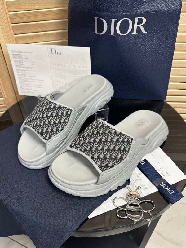 Шлепанцы Christian Dior