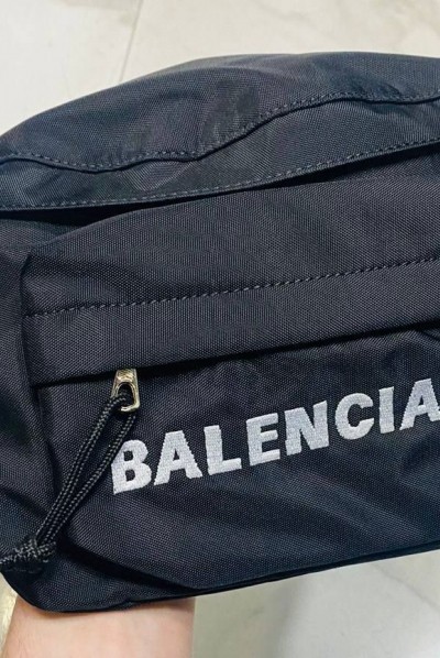 Поясная сумка Balenciaga