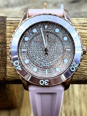 Часы Michael Kors
