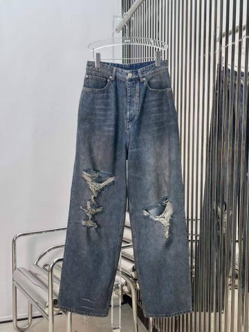 Джинсы Balenciaga