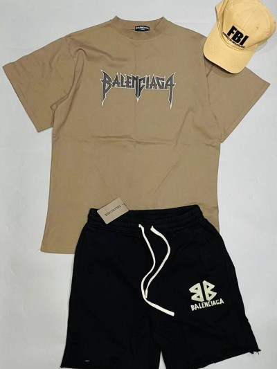 Футболка Balenciaga