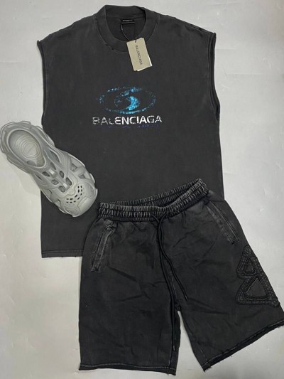 Футболка Balenciaga