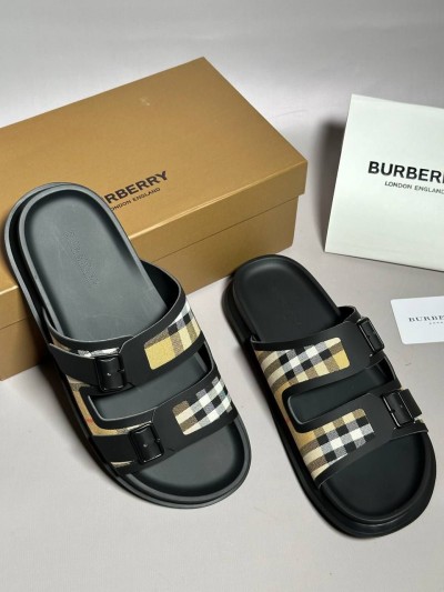 Шлепанцы Burberry