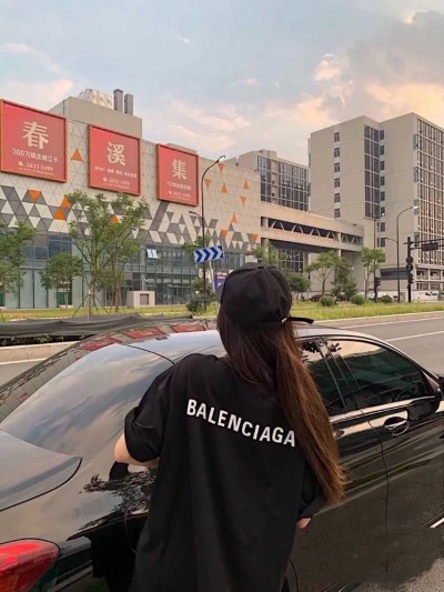 Футболка Balenciaga