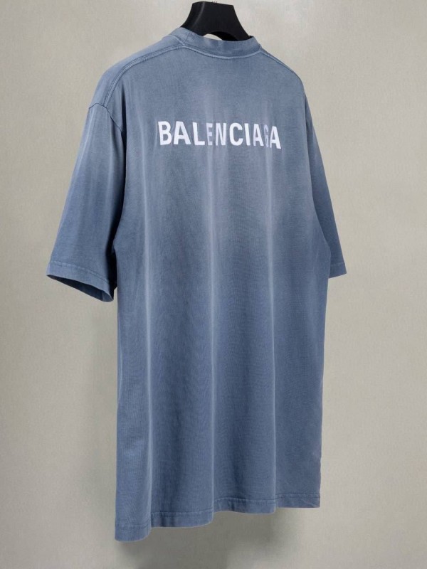 Футболка Balenciaga