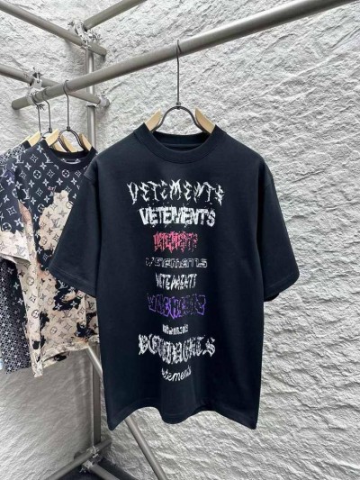 Футболка Vetements