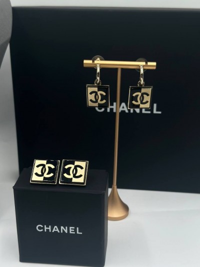 Серьги CHANEL