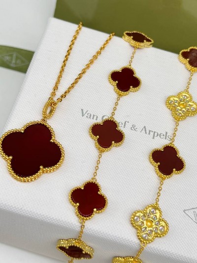 Кулон Van Cleef & Arpels