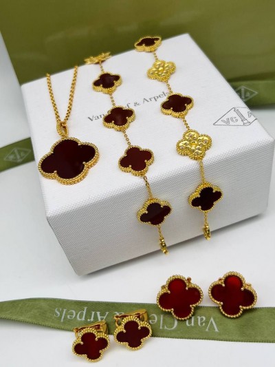 Кулон Van Cleef & Arpels