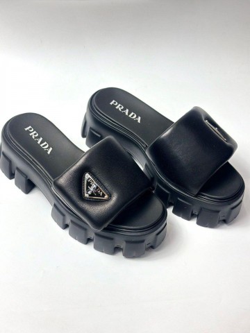 Шлепанцы Prada
