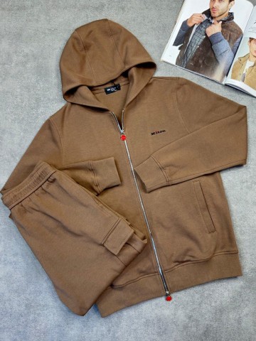 Спортивный костюм Kiton
