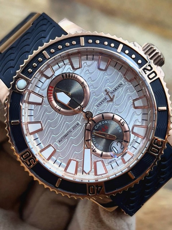 Часы Ulysse Nardin