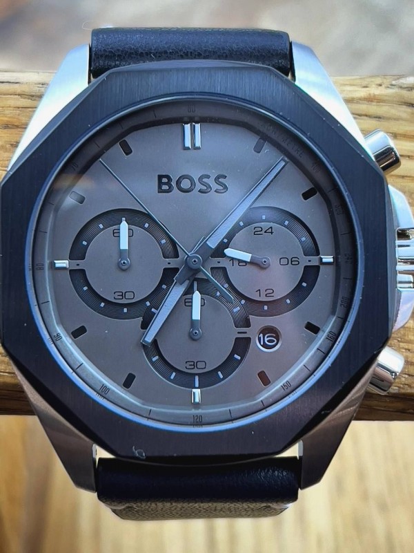 Часы Hugo Boss