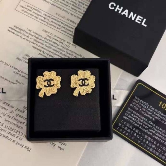 Серьги CHANEL