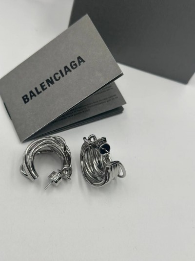 Серьги Balenciaga