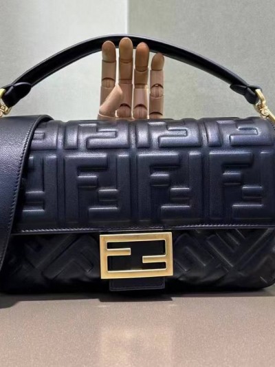 Сумка Fendi