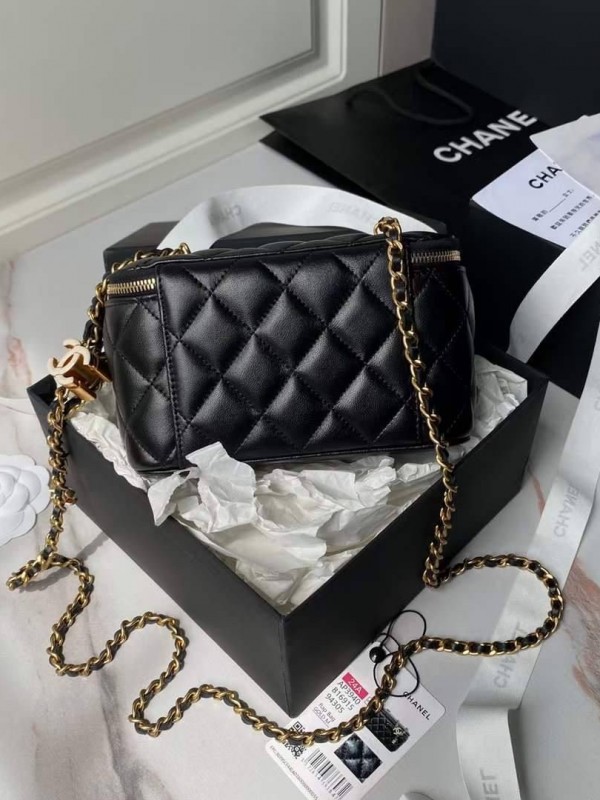 Сумка CHANEL