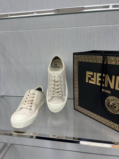 Кеды Fendi