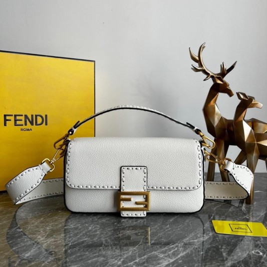 Сумка Fendi