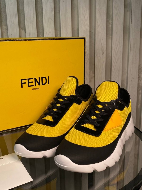 Кроссовки Fendi